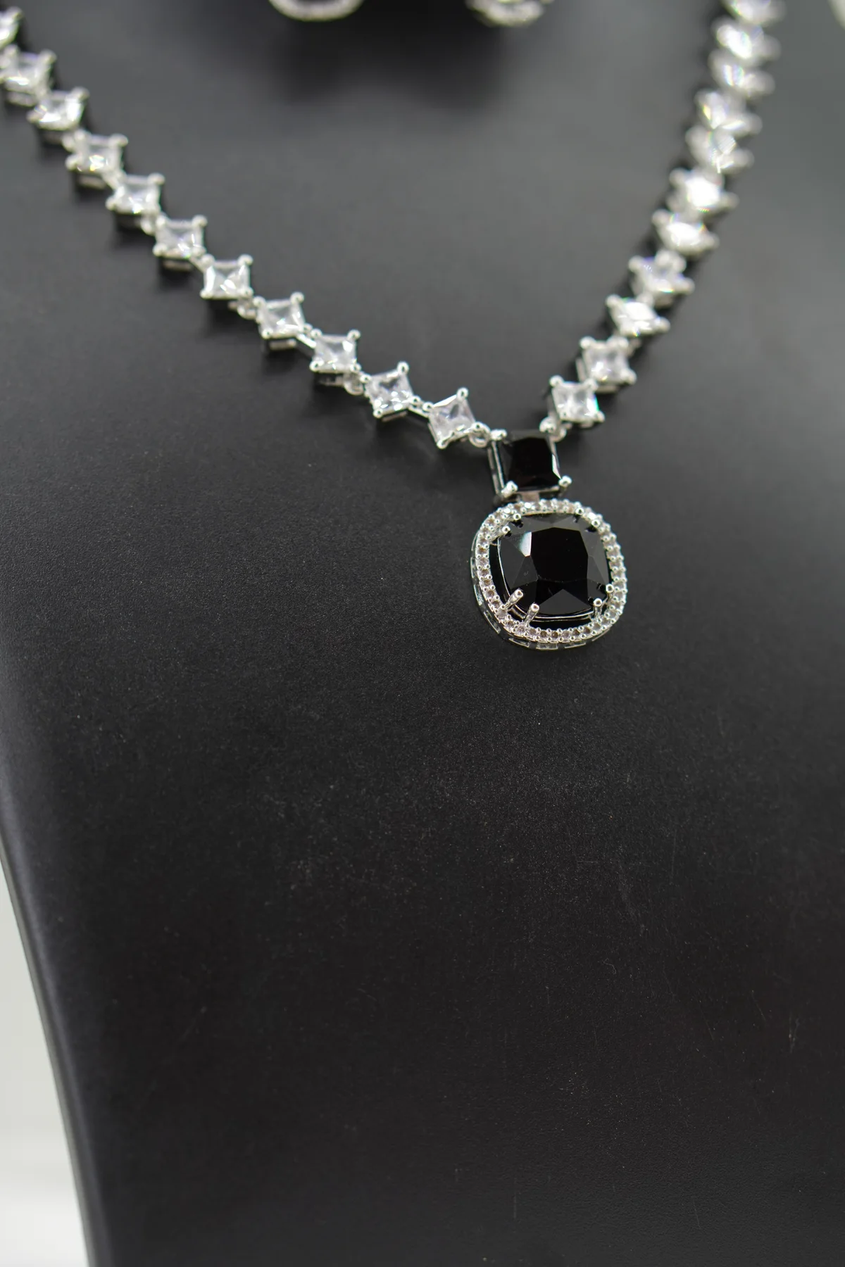 Big Pendant White AD stone(black/Green) image 3