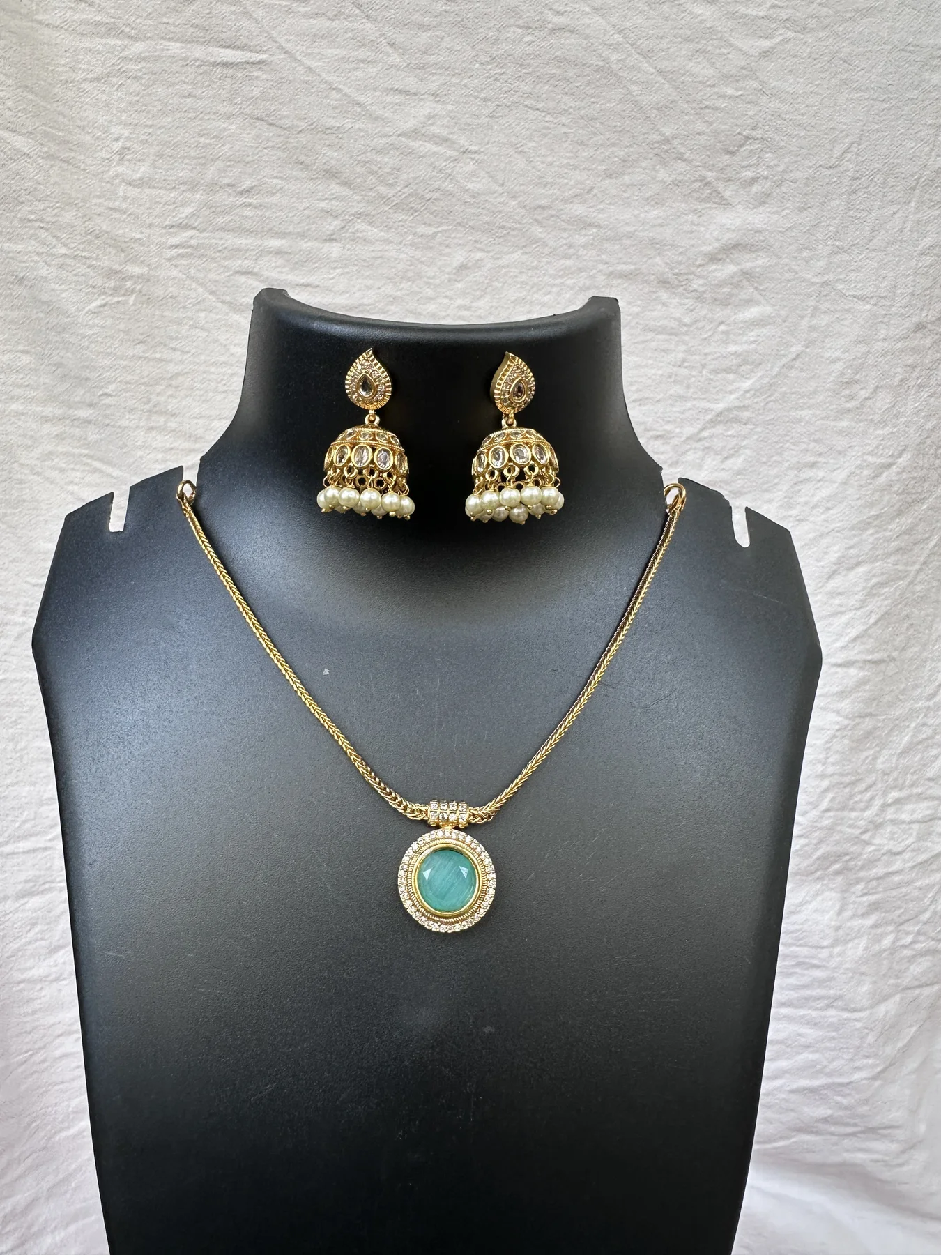 Small Jimmiki Pendant Green image 1