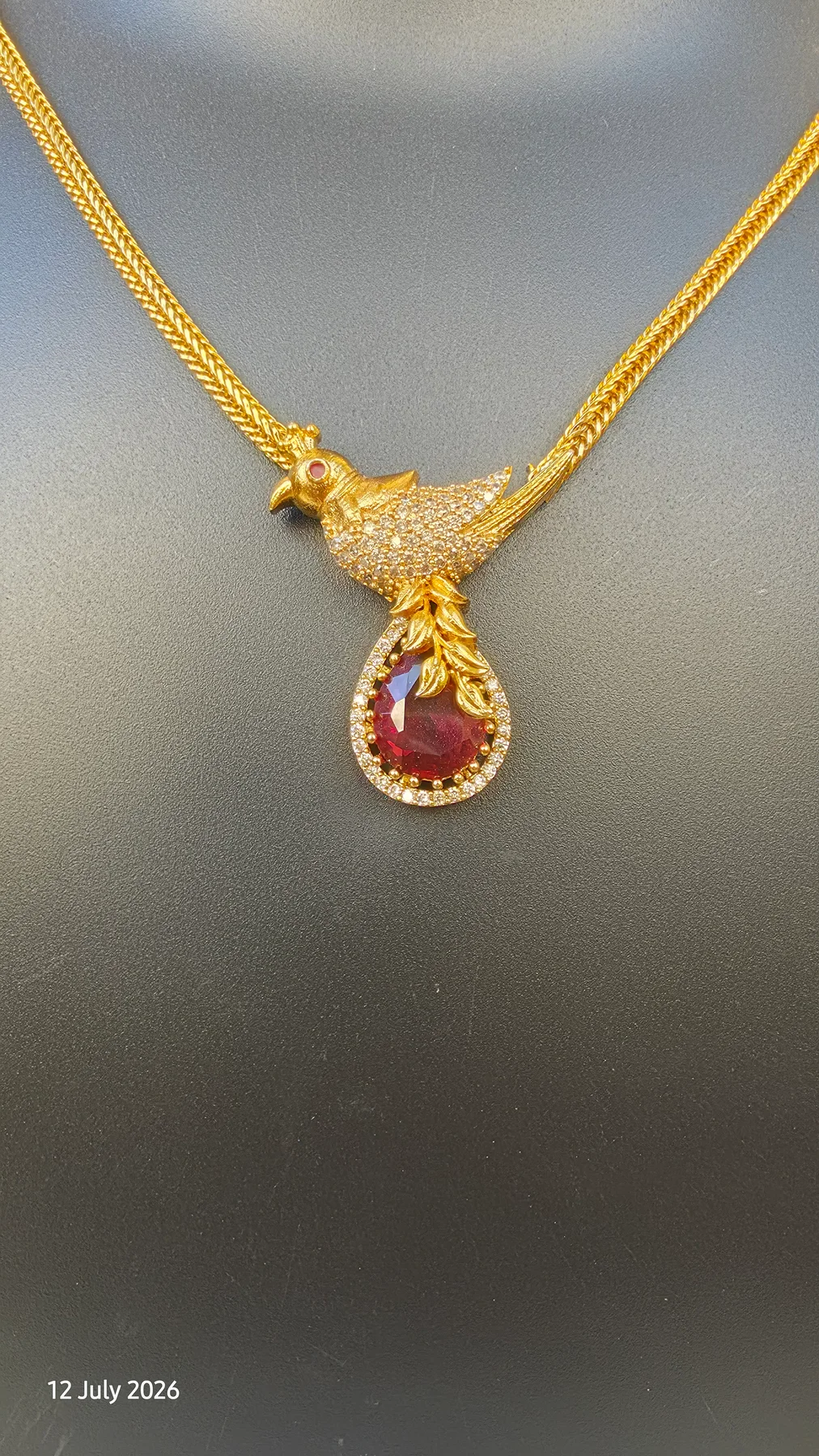 Parrot Pendant Red image 2