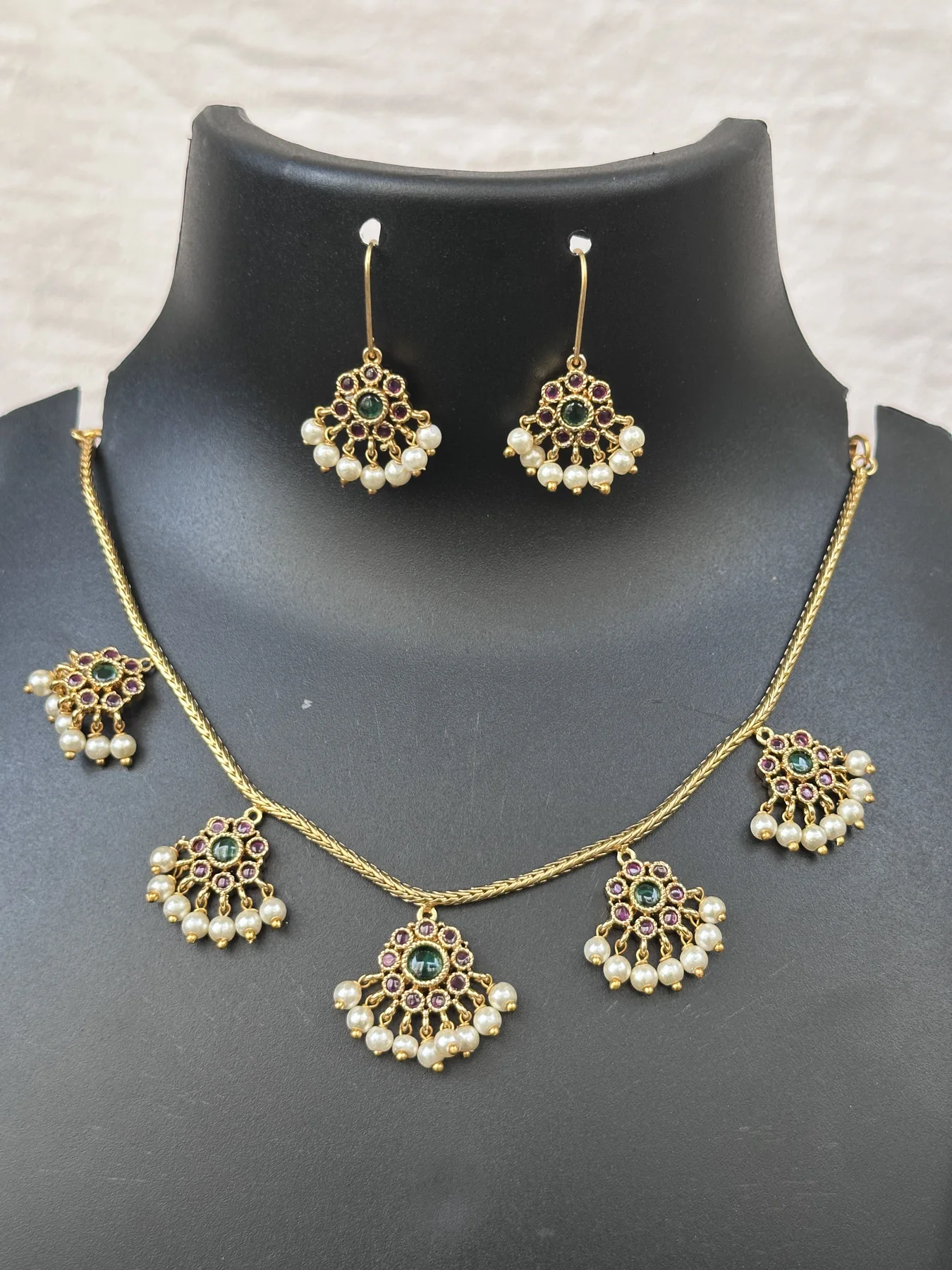 Flower Stone Anklet image 2