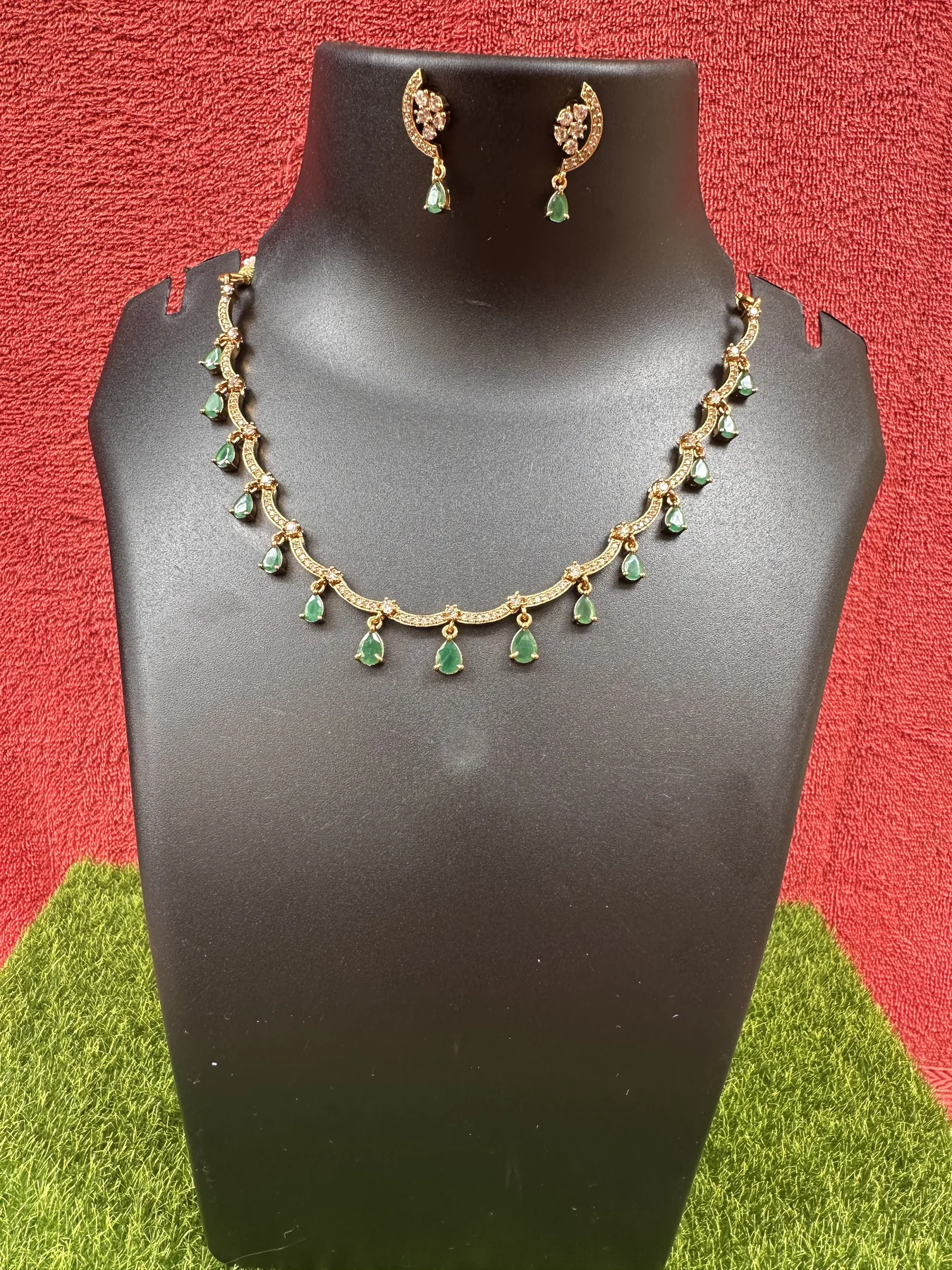 Drop neck set(White, Green, Pink) Green image 1