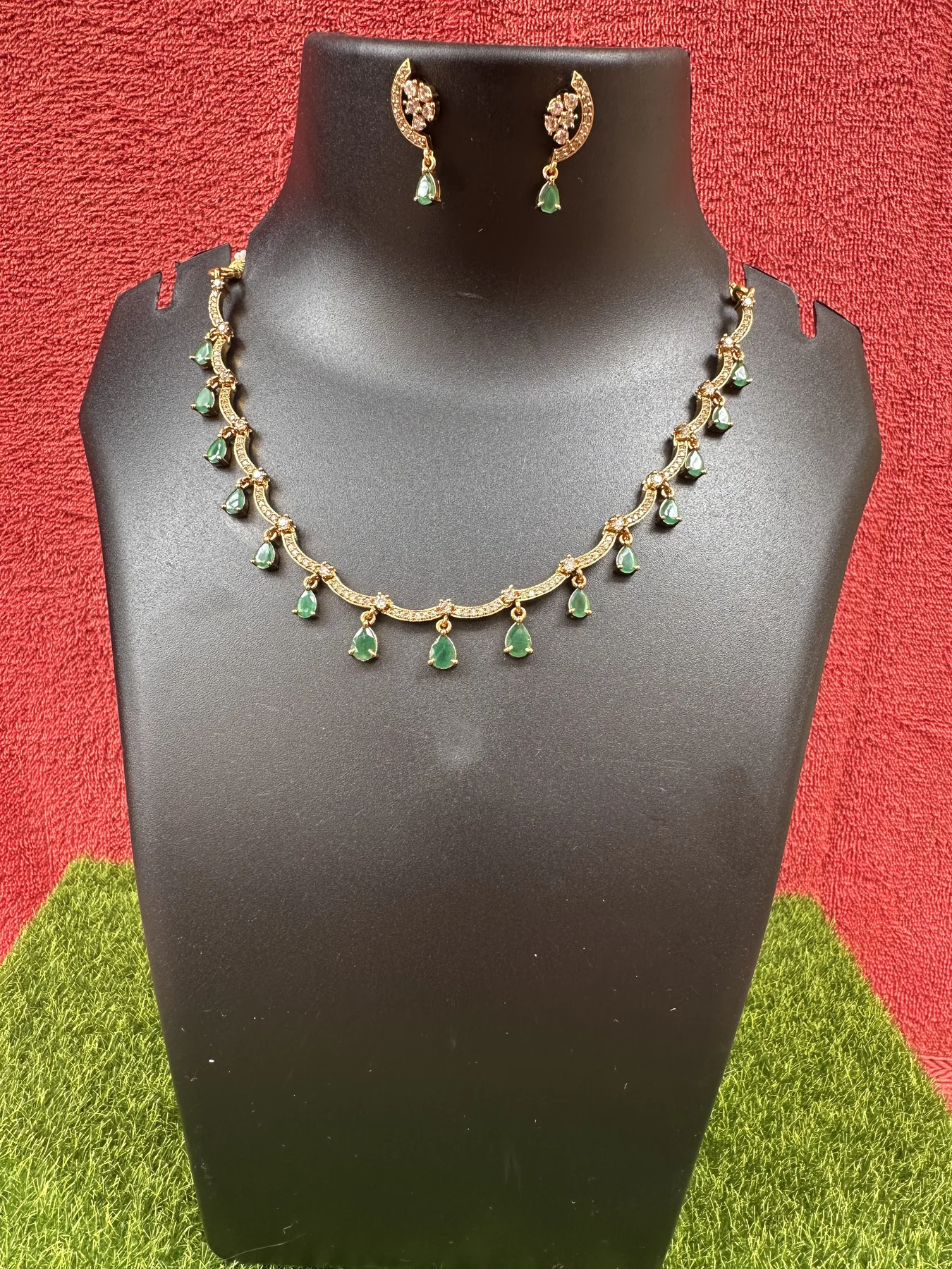 Drop neck set(White, Green, Pink) Green image 2