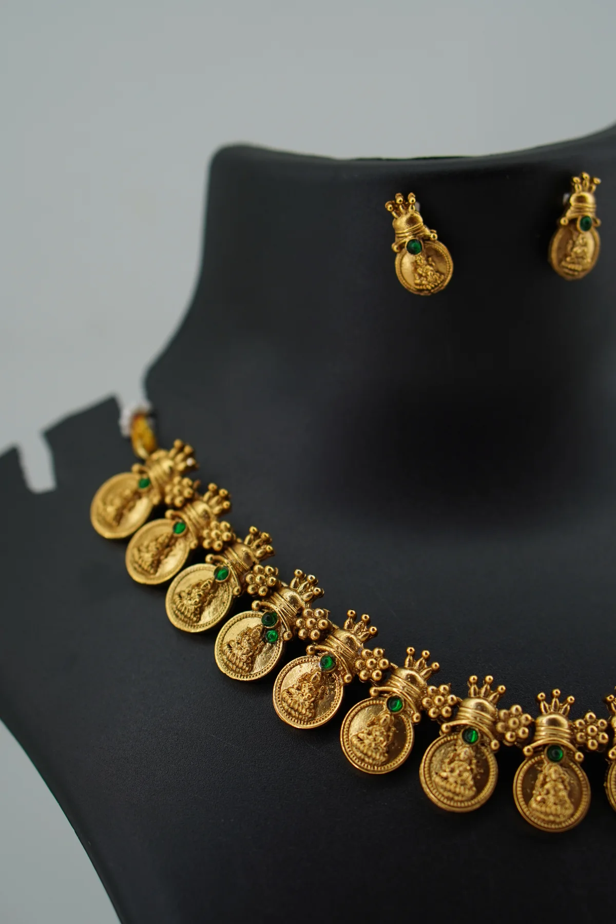 Pineapple Necklace image 2