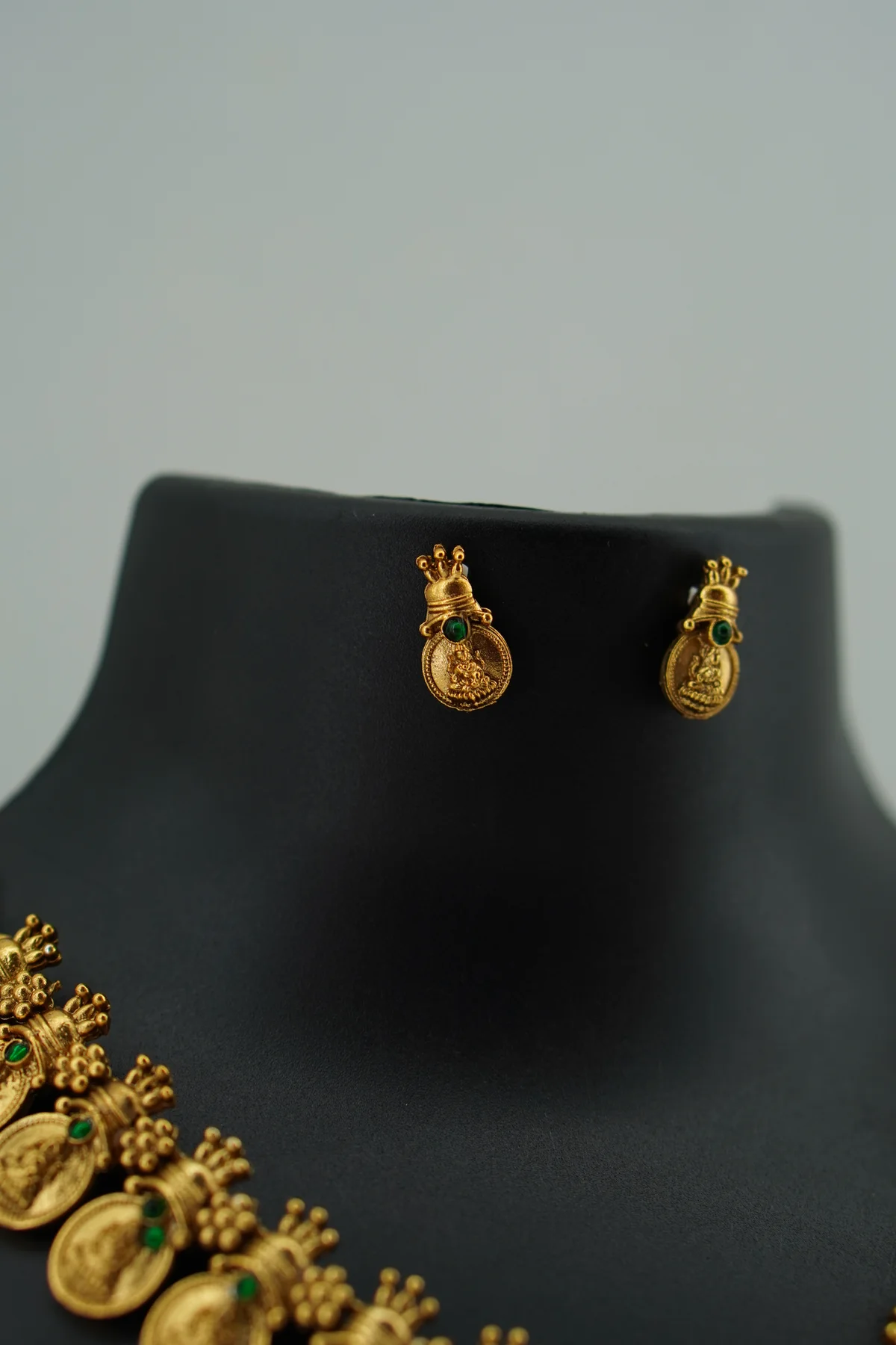 Pineapple Necklace image 3