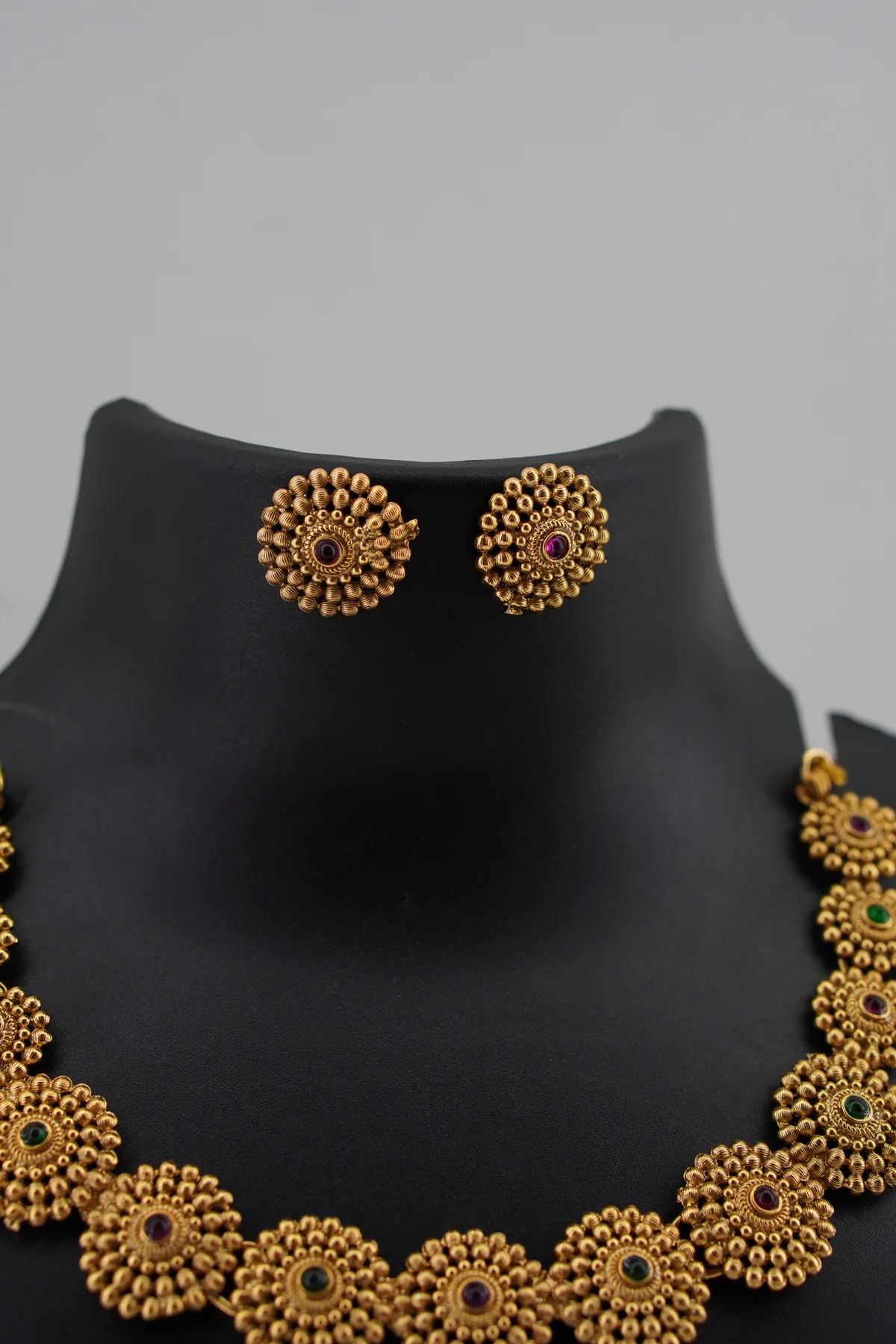 Circle Type Necklace image 2