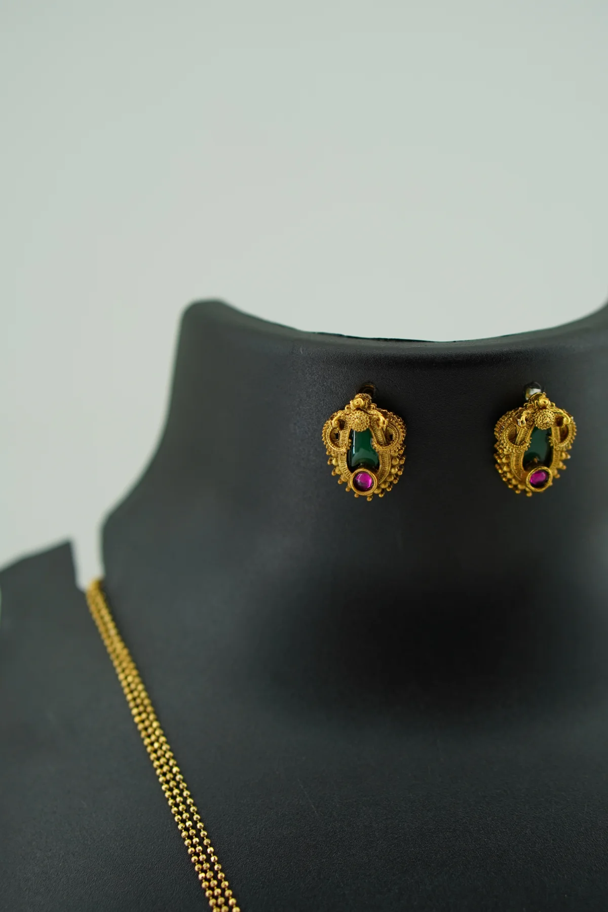 Chain With Pendant image 4