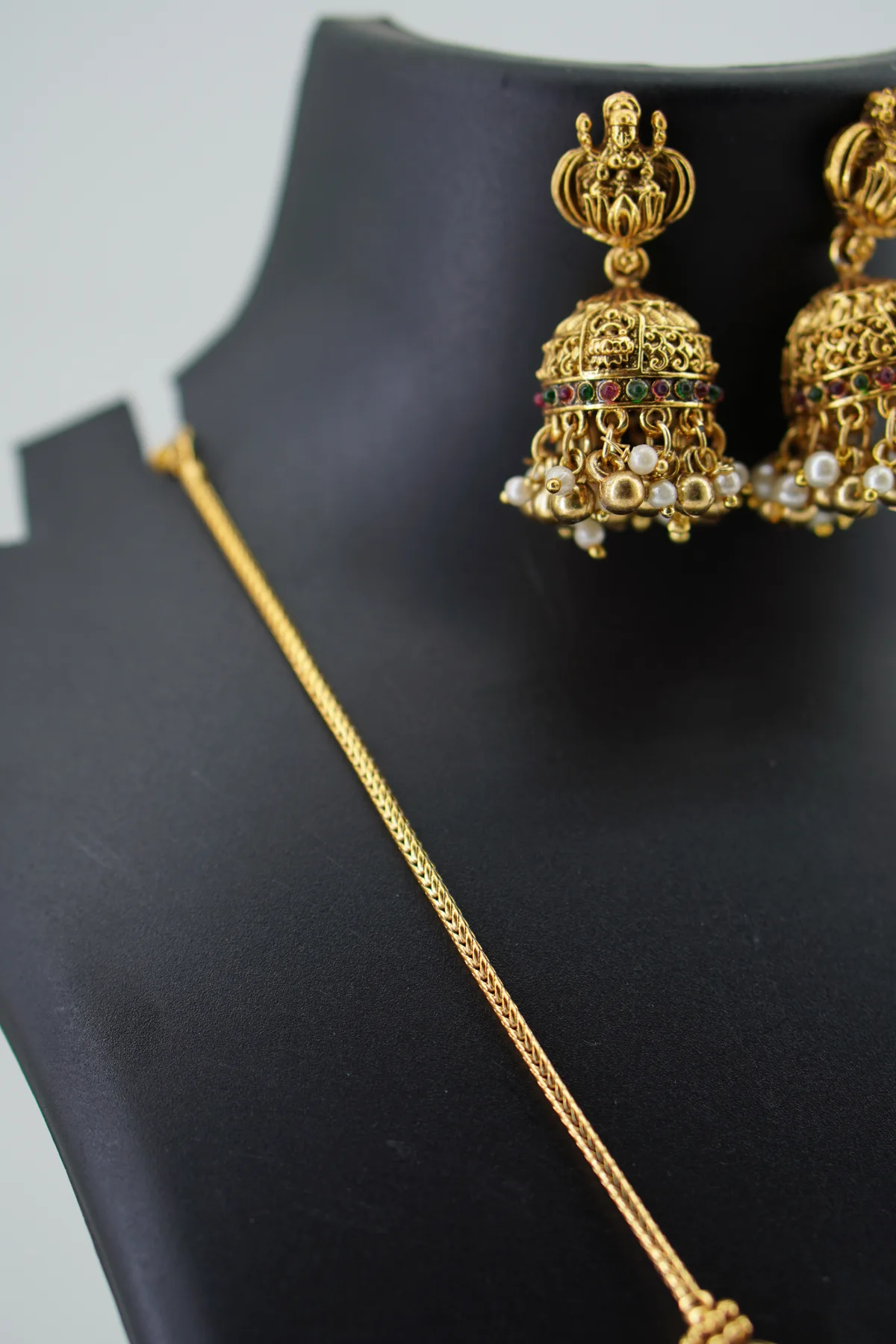 Swing Lakshmi Chain image 3