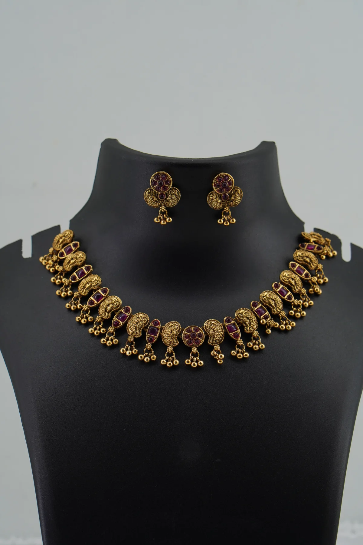 Peacock With Round Neckset image 1